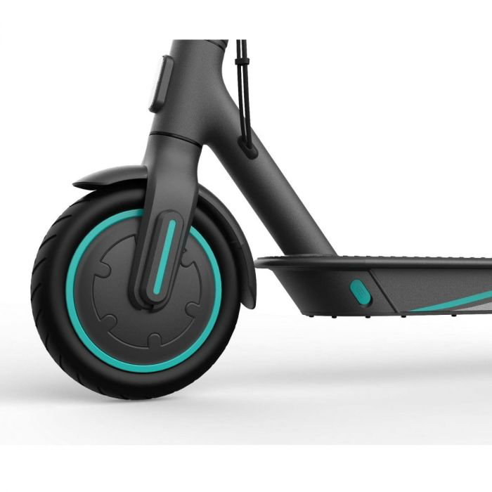 Xiaomi Mi Electric Scooter Pro 2 Mercedes AMG Petronas F1 Team Edition