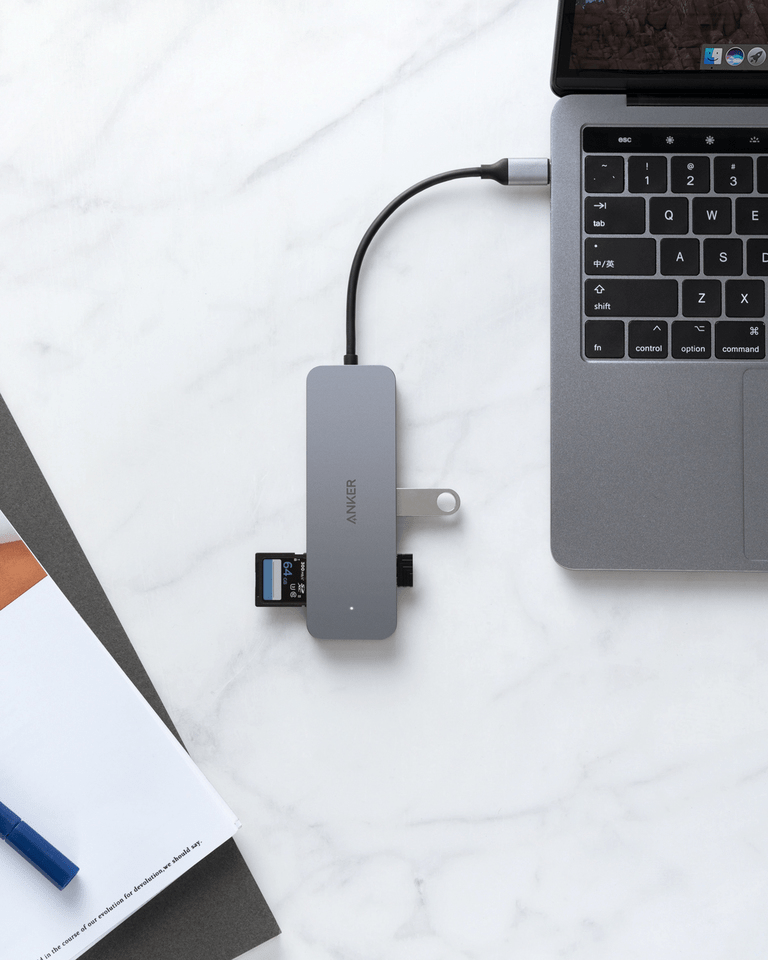 Anker Premium 7-in-1 USB-C Hub -Gray - Anker Kuwait